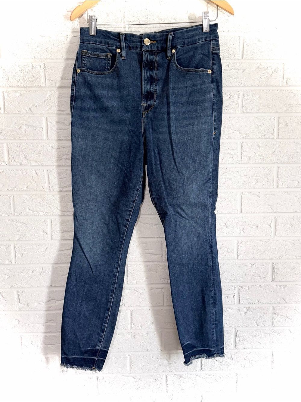 Good American Good Waist Crop W/Fray Hem Blue Denim Jeans Size 12/31
